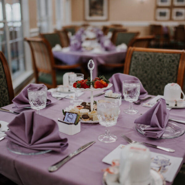 Sample table that is set for the fashion show